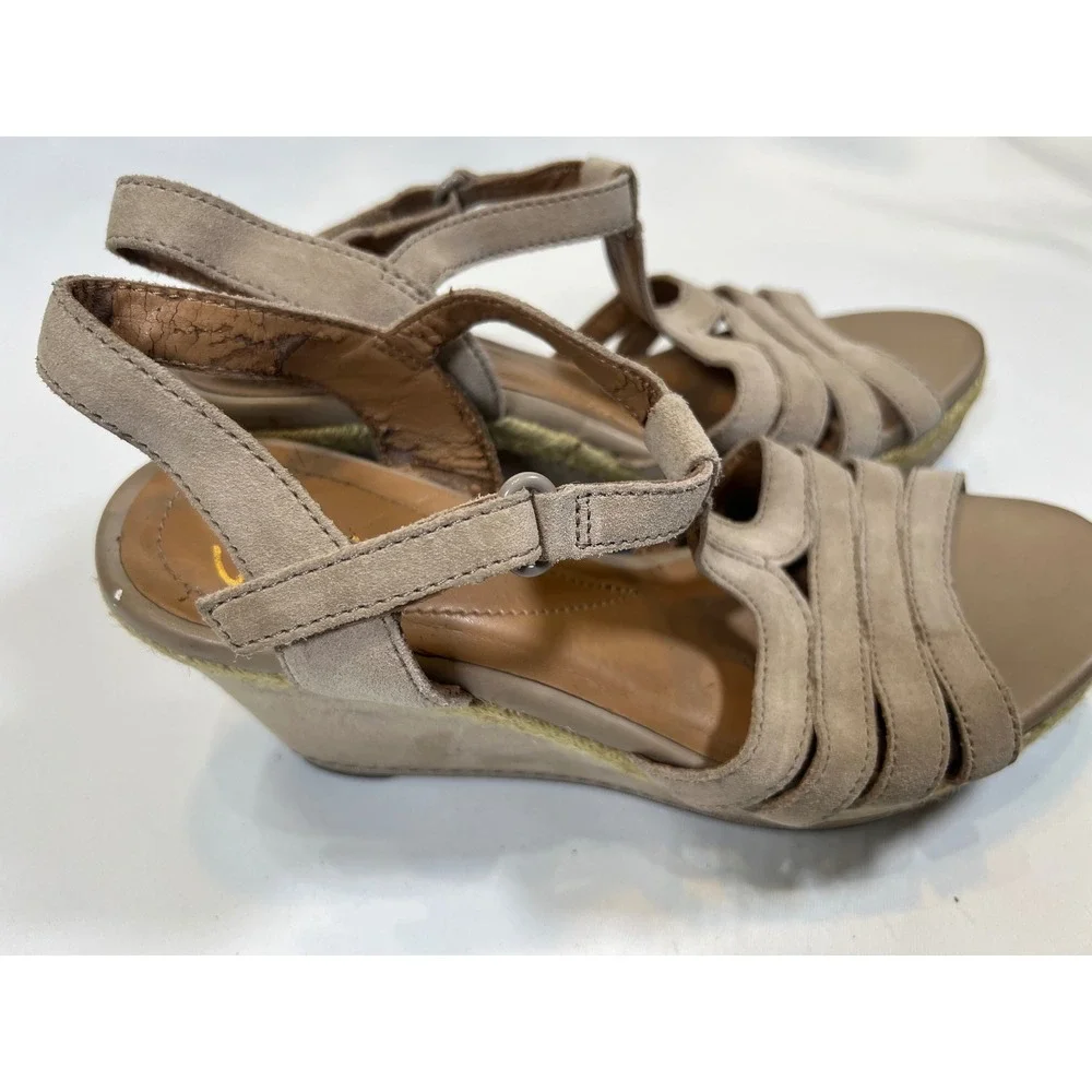 Clarks Zia Reign Sand Suede Espadrille Wedge Sandals Beige Women 9 M